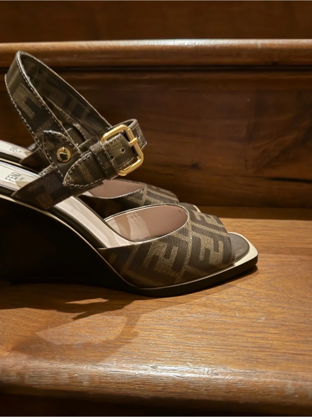 Fendi Brown Monogram Block Heel Sandals with Cream Platform size 38 (7.5).
